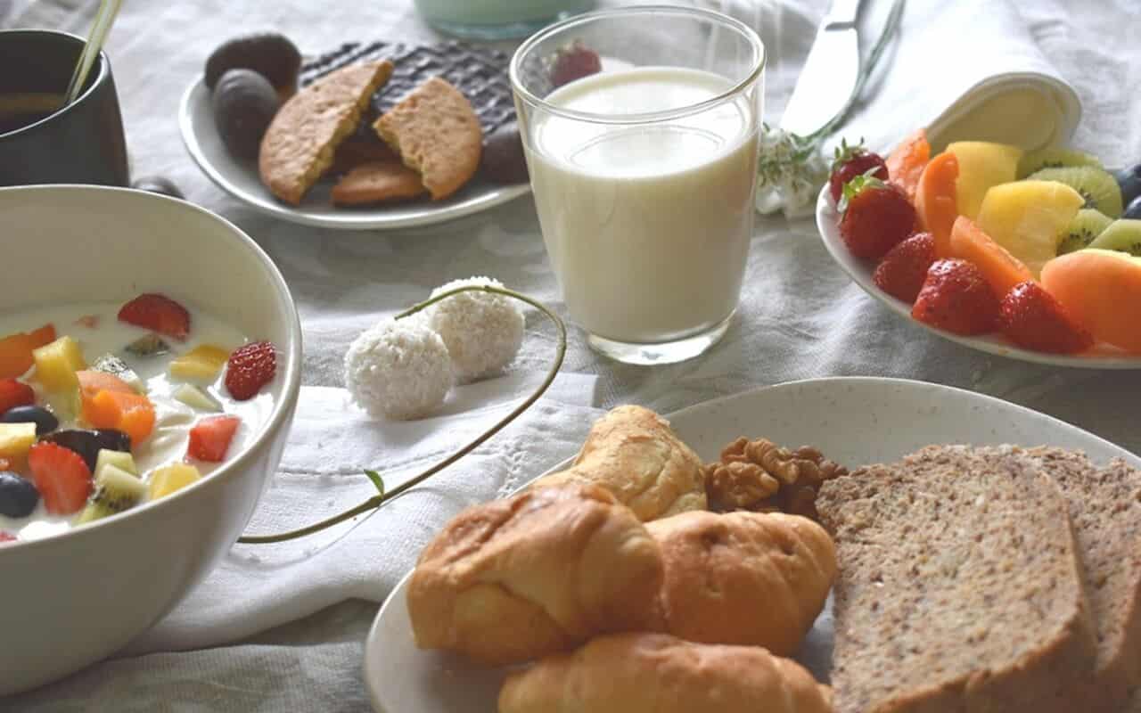 아침식사